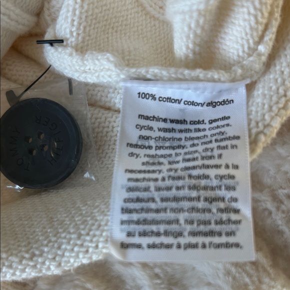 Tommy Hilfiger Women's Cream Cardigan Sweater Preppy Casual Size Small - Picture 5 of 11